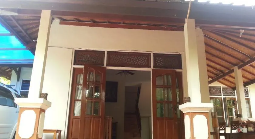 The Blue Sky Homestay - Image 1
