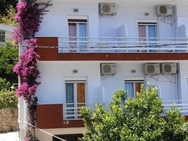 Hotel Julietta - Image 1