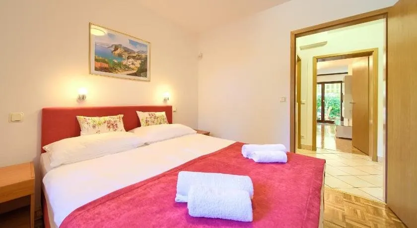 Apartment Punta Punat - Image 1