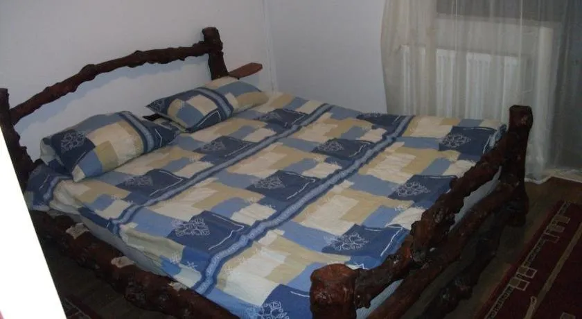 Cabana Rustic - Image 1