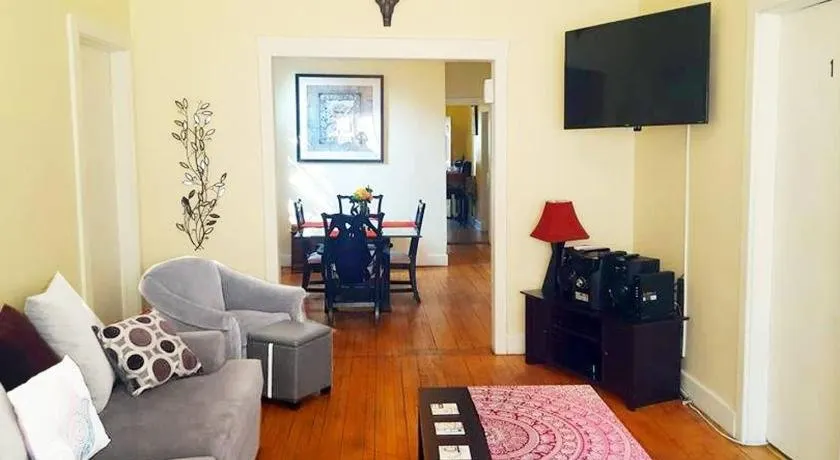 The Avondale Guesthouse - Image 1