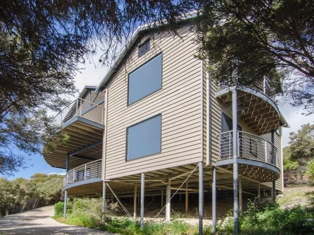 43 Hammond Road - Image 1