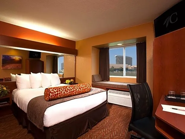 Choctaw Lodge - Image 1