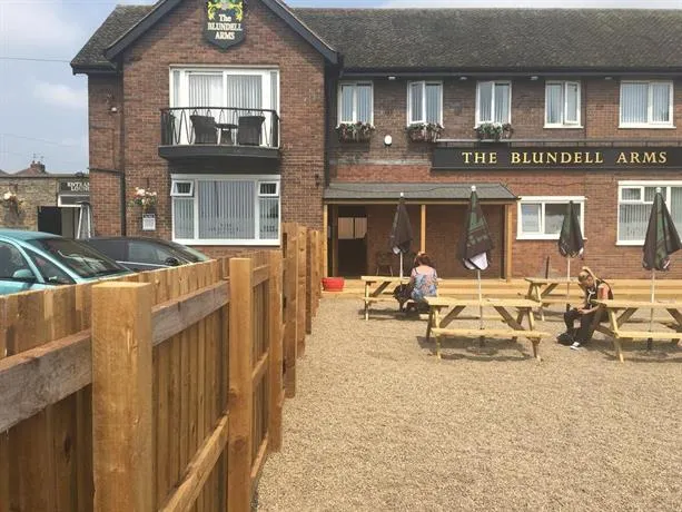 The Blundell Arms Inn - Image 1