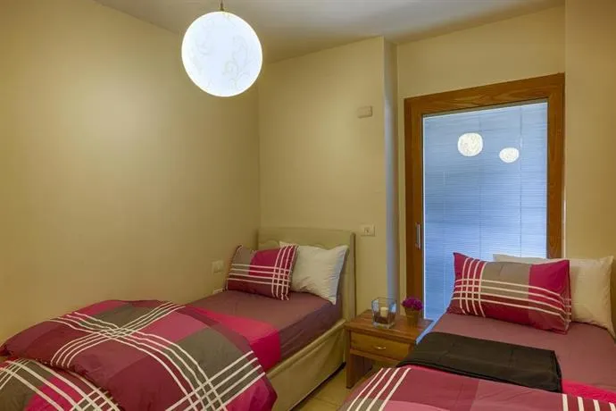 Sweet Inn-King David Res - Image 1