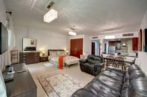 Mondo Living - Murjan Tower Studio - Image 1