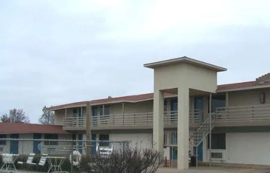Frederick Inn - Image 1