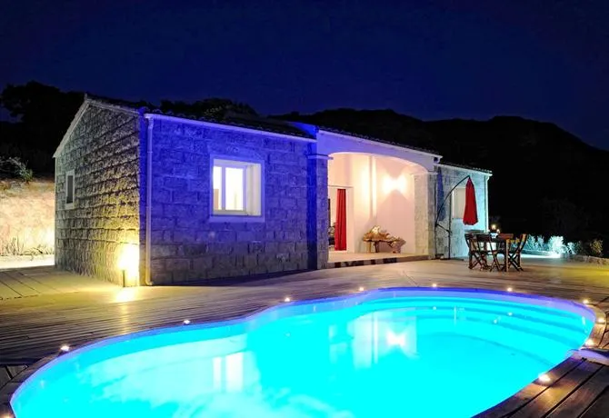 Les Villas De Petra Grossa - Image 1