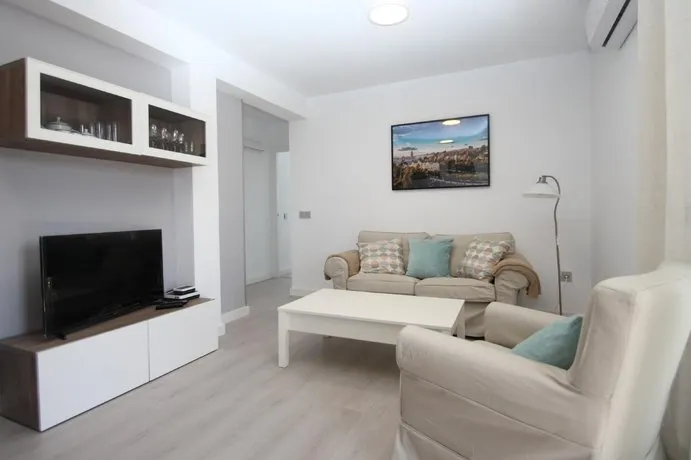 Apartamento de Playa Reformado - Image 1