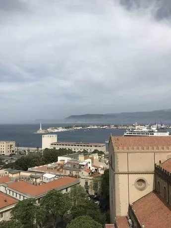 Messina 41 Guest House - Image 1