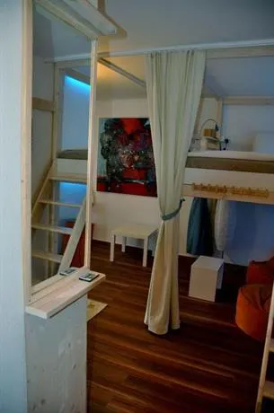 Studio Falk Montreux - Image 1