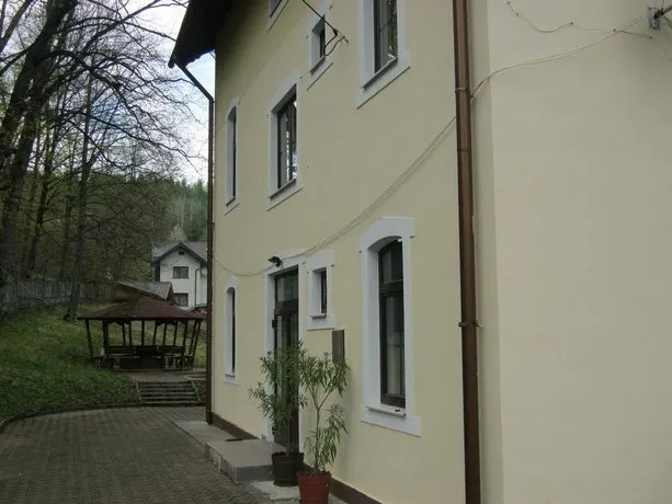 Vila Sangeorz Bai Ioana - Image 1