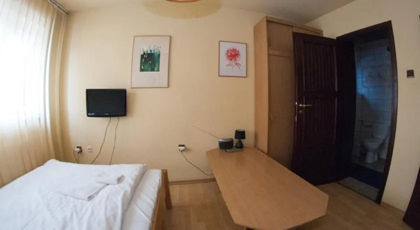 Pensjonat Kawiarni Muzealnej - Image 1