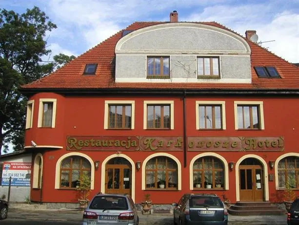 Hotel Karkonosze - Image 1