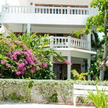 Beach House Villas and Hotel - Image 1