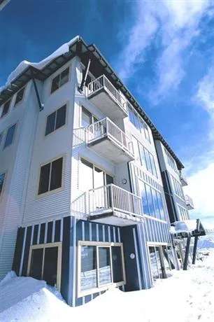 Sambuca Apartments - Image 1