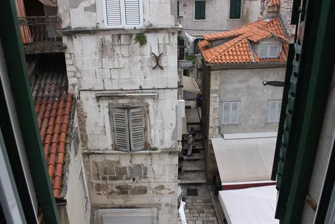 Top Center - Image 1