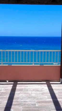 Veranda Sul Mare - Image 1