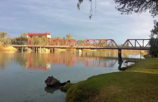 Riverbend Caravan Park Renmark - Image 1