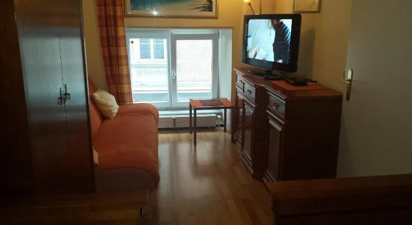 Oranges Apartment - Image 1