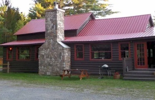 The Lodge at Harrisburg Lake - Image 1