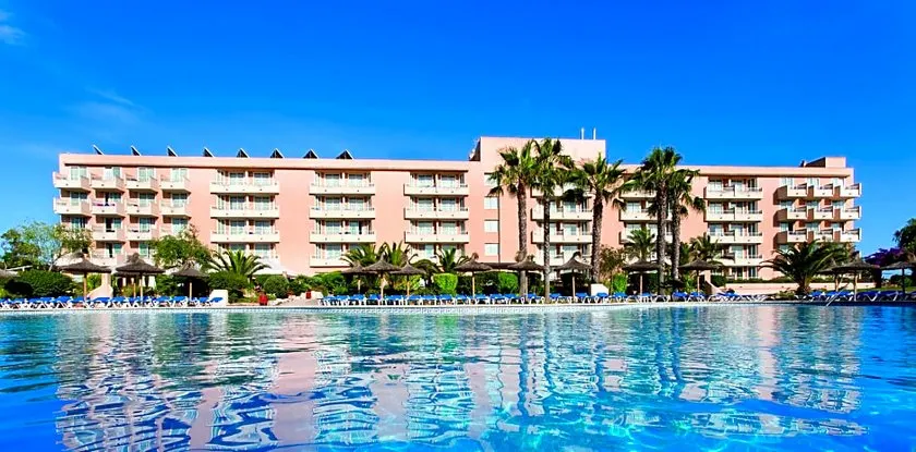 Aparthotel Garbi Sant Llorenc Des Cardassar - Image 1