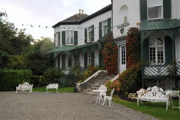 Ashley Park House - Image 1