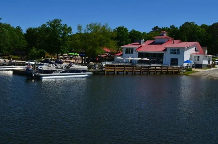 Lake Murray Resort & Marina - Image 1