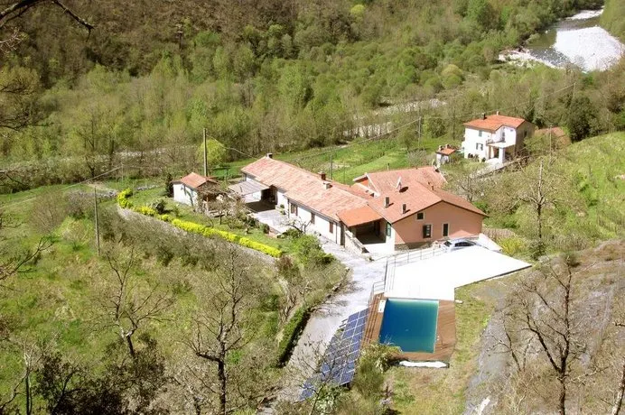 Agriturismo Il Giglio E La Rosa - Image 1