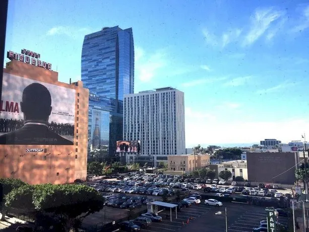 Pelican Stay – Corporate Suites In Downtown La - Image 1