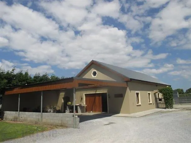 Ardrahan House - Image 1