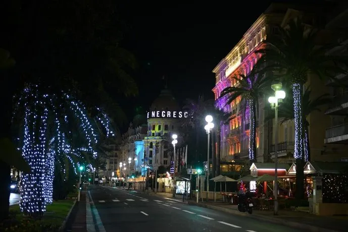 29 Promenade des Anglais - Image 1