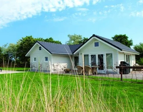 Comfort Lodge in Boomhiemke - Image 1