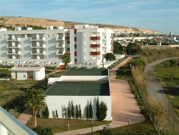 Apartamentos Bahia del Golf - Image 1