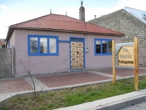 Tin House Patagonia - Image 1