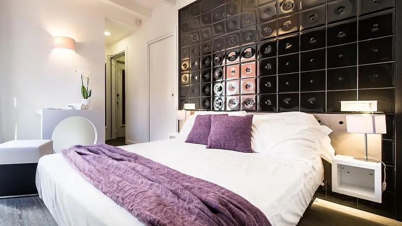 Violà Boutique Rooms - Image 1