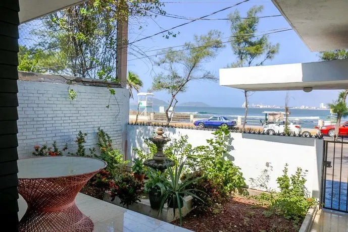 Casa T Alojamiento mazatlan los pinos - Image 1