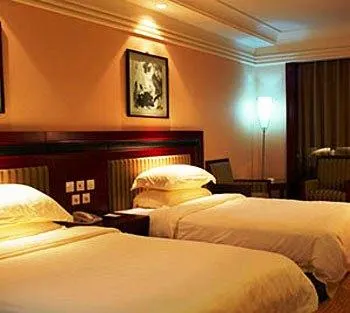 Lubberland Hotel - Image 1