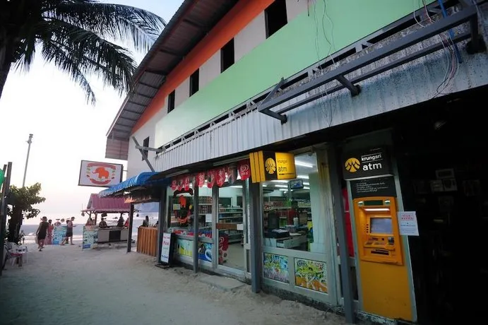 Slinky Hostel - Image 1