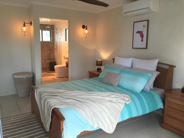 Goody's Guest House - Image 1