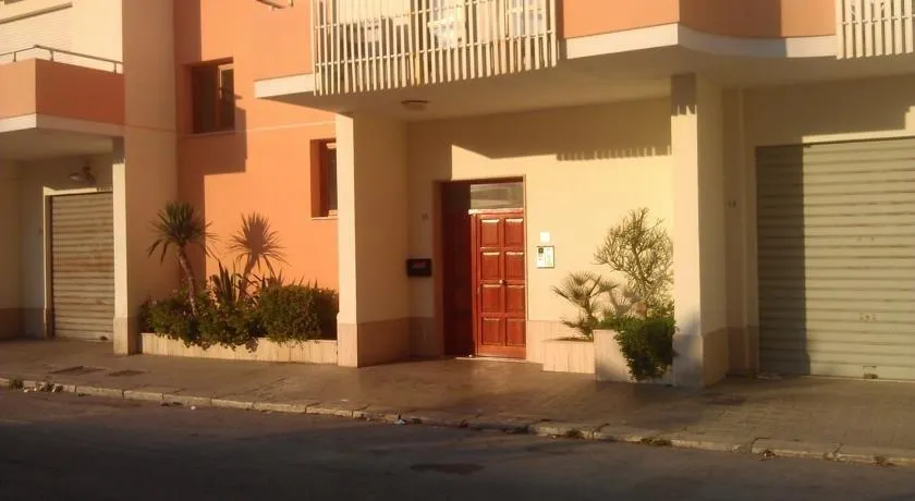 Appartamento Una Terrazza Nel Sole - Image 1