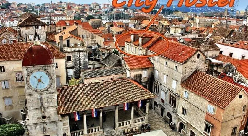 City Hostel Trogir - Image 1