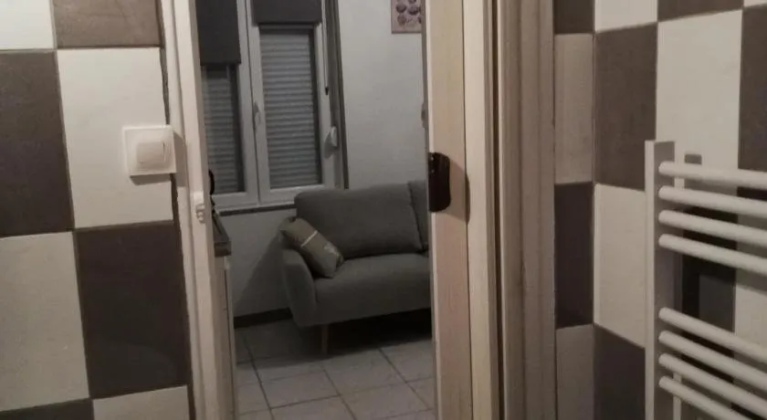 cosy place - Image 1