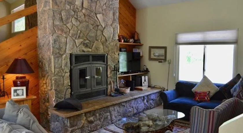Spacious East Vail home with Amazing Mountain Views - Image 1