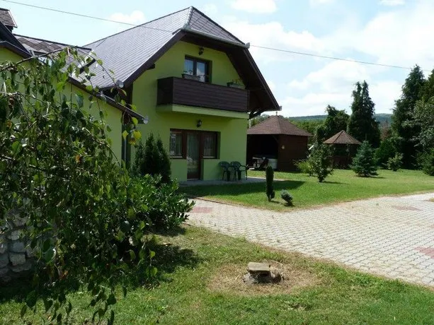 Vadasz Panzio - Image 1
