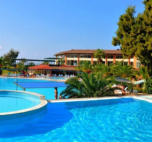Majesty Club Oasis Beach Hotel Alanya - Image 1