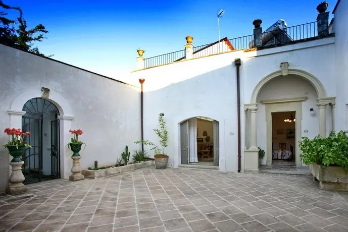 CAMPURRA - Image 1