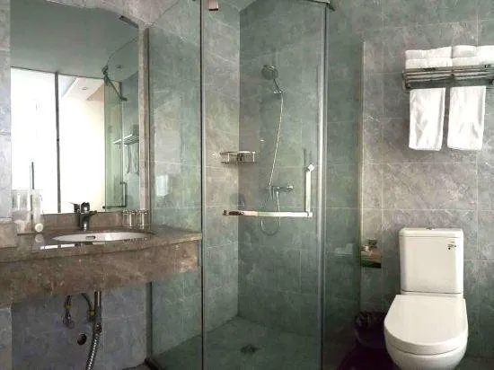 Xi Nuo Hotel (Chongqing Huangnibang) - Image 1