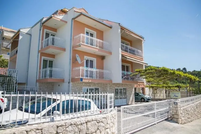 Apartments Nino - Image 1
