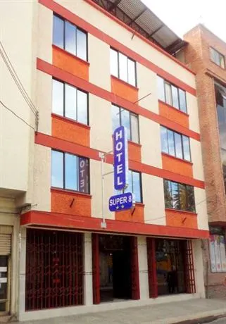 Hotel EL SUPER 8 - Image 1